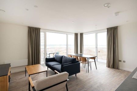 3 bedroom apartment to rent - Photo 5