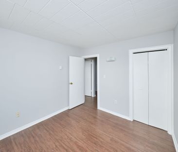 For Lease - 90 Woodlawn Road Unit# 7, Welland, Ontario - Photo 3