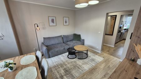 Nowoczesne 2 pokoje po kapitalnym remoncie Centrum - Photo 2