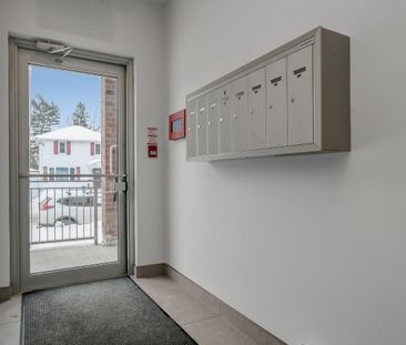 For Lease - 137 Marquette Avenue Unit# 3, Vanier and Kingsview Park... - Photo 5