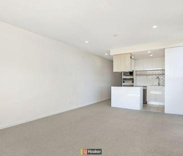 611/120 Eastern Valley Way, Belconnen ACT - Photo 4