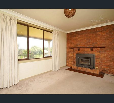 3 Condon Avenue, Mount Austin, NSW 2650 - Photo 3