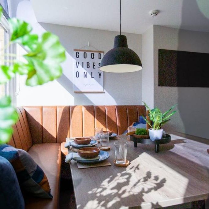 1 bedroom in a flat share to rent - Photo 1