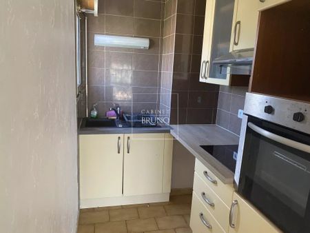 Location Appartement 1 pièce 27m² LE CANNET 06110 - Photo 3