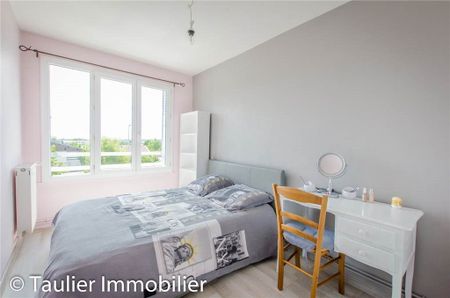 Location Appartement 4 pièces 73m² ST MARCELLIN 38160 - Photo 4