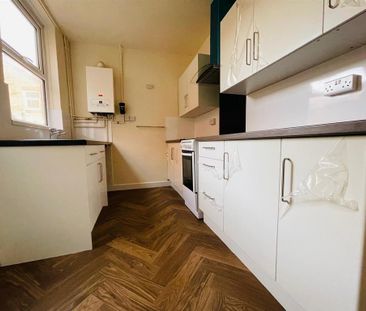 2 bedroom house to rent - Photo 3