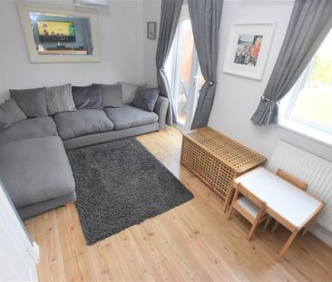 2 BED House To rent - Photo 1