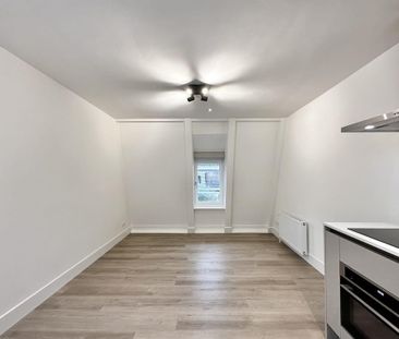 Te huur: Appartement Linnaeusstraat in Amsterdam - Photo 2
