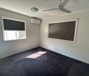 NEAT AND TIDY HOME FOR RENT IN NEW AUCKLAND! - Photo 3