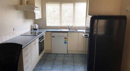 Two Bedrooms in Riccaton - Photo 2