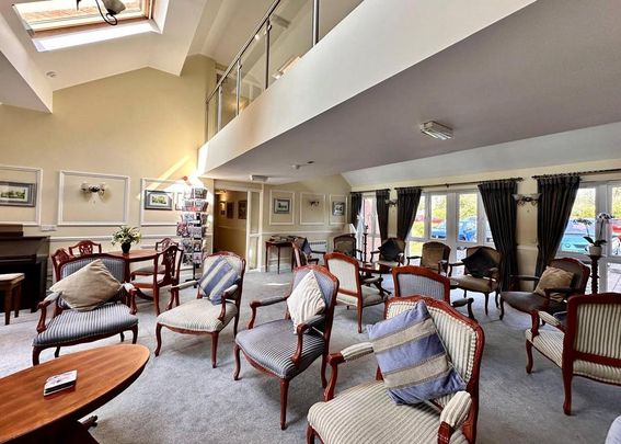 2 bedroom retirement property to rent - Photo 1