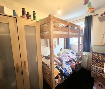 Habershon Drive, Frimley, Camberley, GU16 - Photo 5