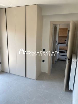 ΚΑΡΤΕΡΟΣ 3ΑΡΙ ΔΙΑΜΕΡΙΣΜΑ ΕΝΟΙΚΙΑΣΕΙΣ 20572 - Photo 1