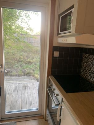 Sparvhöksvägen, Tumba - Photo 1