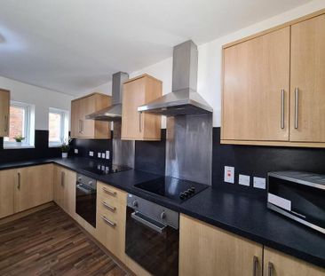 1 bedroom flat to rent - Photo 3