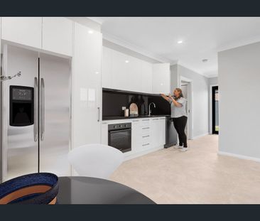 LOW MAINTENANCE LIFESTYLE - NEW BUILD!! - Photo 4