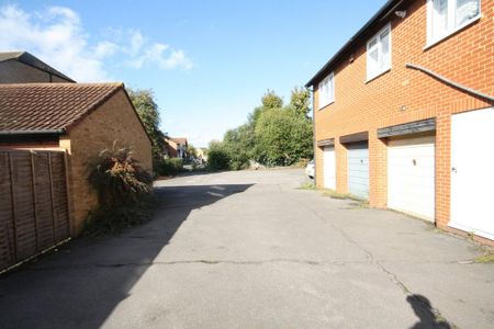 1 bedroom maisonette to rent - Photo 5