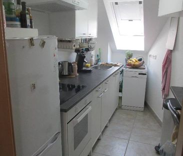 Sonnige 2 Zimmer Maisonette Wohnung mit Balkon - Photo 4