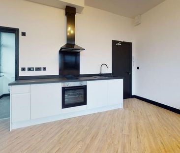 Studio to rent - Photo 5