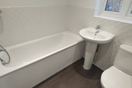 Hornbeam Avenue - Photo 4