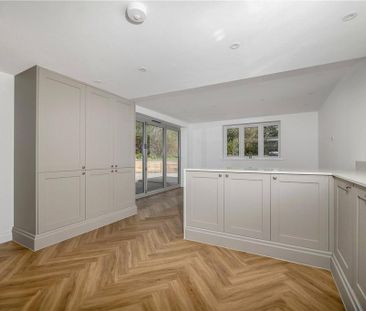 4 bedroom detached house to rent - Photo 6