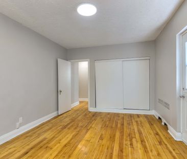 5777 Côte Saint Luc Road- 1-Bedroom Apartment - Photo 2