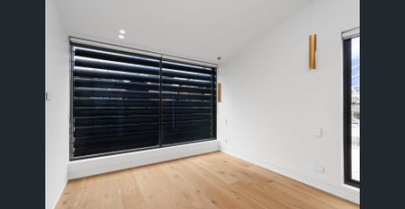 SPECTACULAR VIEWS @ NORTH BONDI -DOVER HEIGHTS - Photo 4