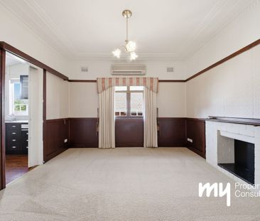 Storybook Cottage in Camden - Photo 4