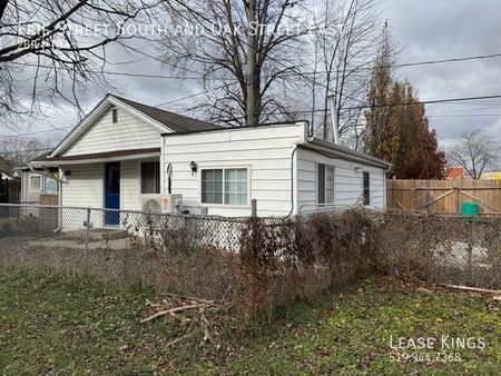 COZY REFRESHED RANCH IN LEAMINGTON - Photo 2