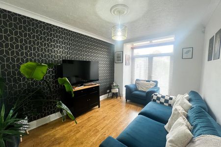 Beverley Road - Photo 2