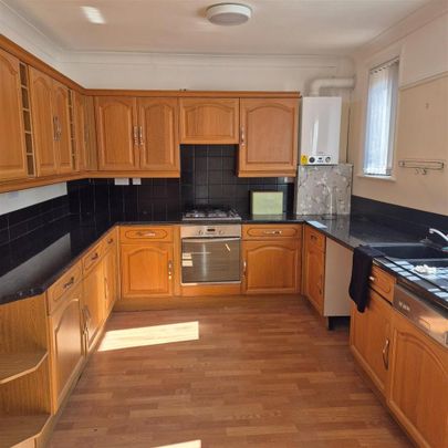 2 bedroom house to rent - Photo 1