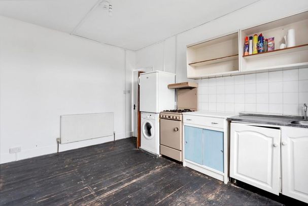 1 bedroom barn conversion to rent - Photo 1