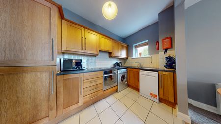 Linden Court, Grove Avenue, Blackrock, Co. Dublin, A94 EY15. - Photo 2