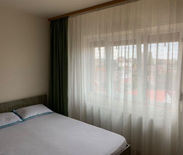 Apartament cu 3 camere centrala gaz Inel II - Photo 2