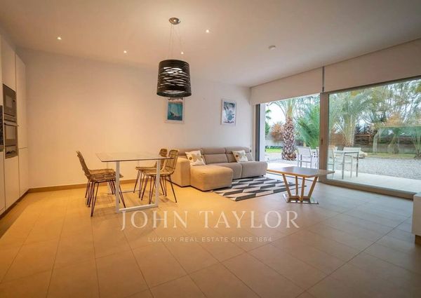 Luxury Villa for rent in Cap Martinet, Spain