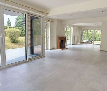 Appartement te huur in Waterloo voor € 2.100 met 4 slaapkamers - Foto 4