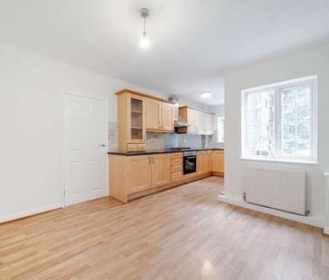 Old Heath Road, Weybridge, Surrey, KT13 - Photo 3
