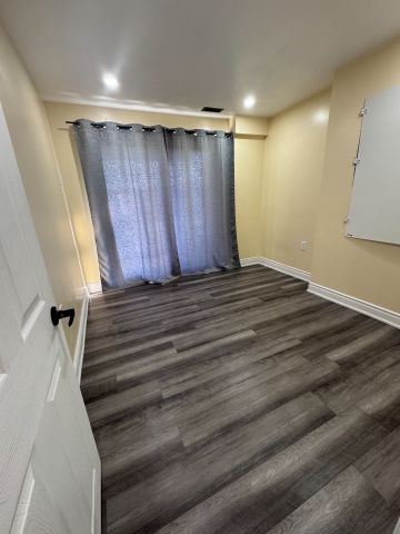 For Lease - 138 Watermill Street, Kitchener, Ontario - Photo 2