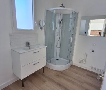 Location Maison 3 pièces 57m² - Photo 6