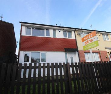 2 bedroom semi-detached house to rent - Photo 6