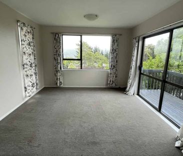 Comfortable Family Home - Photo 1