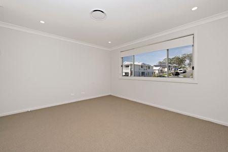 29 Outrigger Drive, Teralba NSW 2284 - House For Rent | Domain - Photo 2