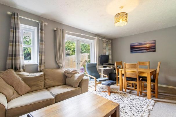 3 bedroom terraced house to rent - Photo 1