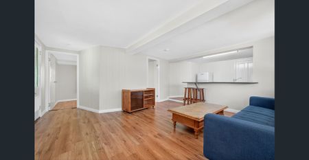 Self-Contained Flat - Partially Furnished with Bills Included - Photo 3