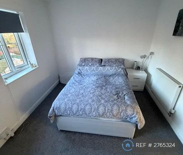 3 bedroom terraced house to rent - Photo 5