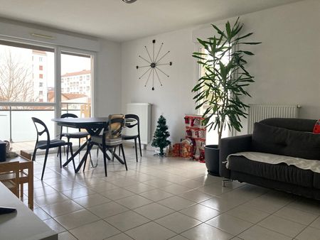 Location Appartement 3 pièces 62m² BESANCON 25000 - Photo 2