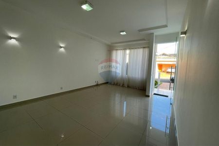 🏡 Casa para Locação – Condomínio Santa Mônica 2 - Foto 2