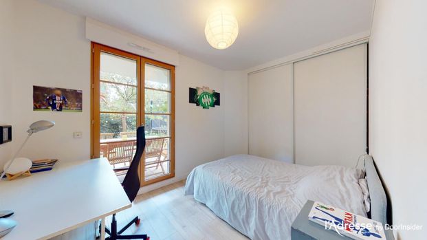 Location appartement 4 pièces, 92.31m², Le Plessis-Robinson - Photo 1