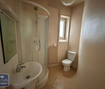Location Appartement 2 pièces 46m² CLERMONT FERRAND 63000 - Photo 3
