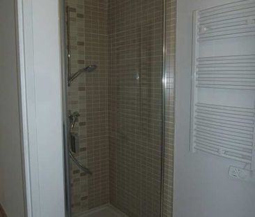 Location Appartement 2 pièces 40m² CASTELNAU LE LEZ 34170 - Photo 3